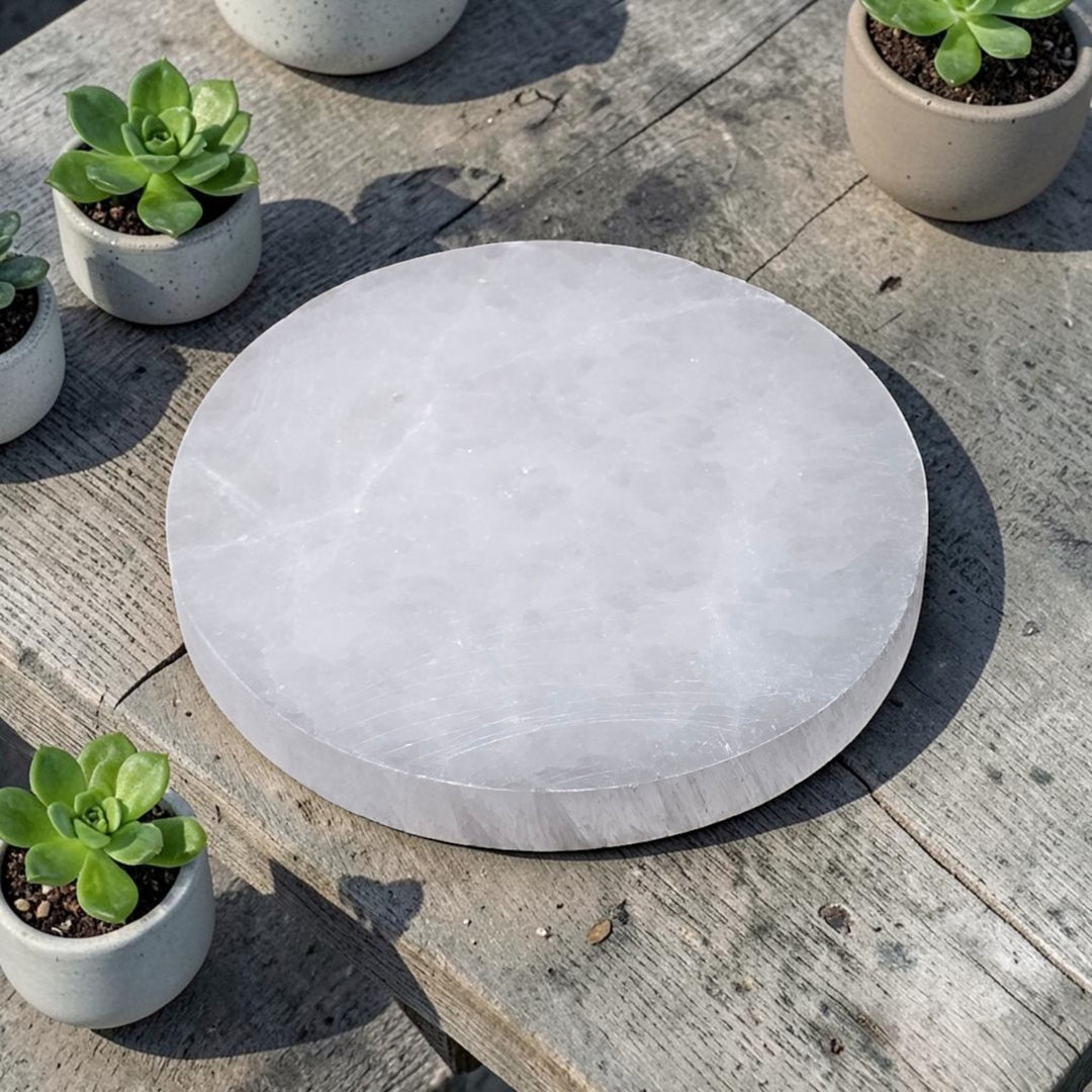 Assiette Ronde en Sélénite (10 cm) – Naturelle